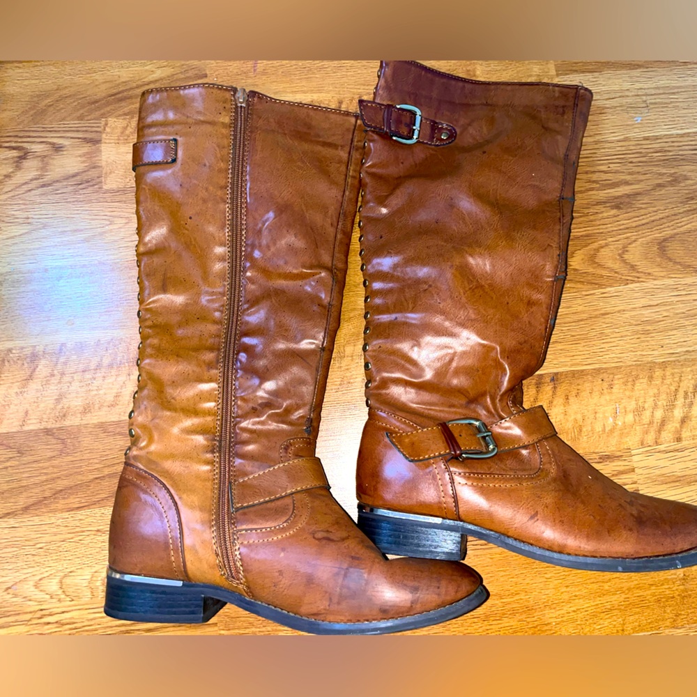 Steve Madden boots 8.5